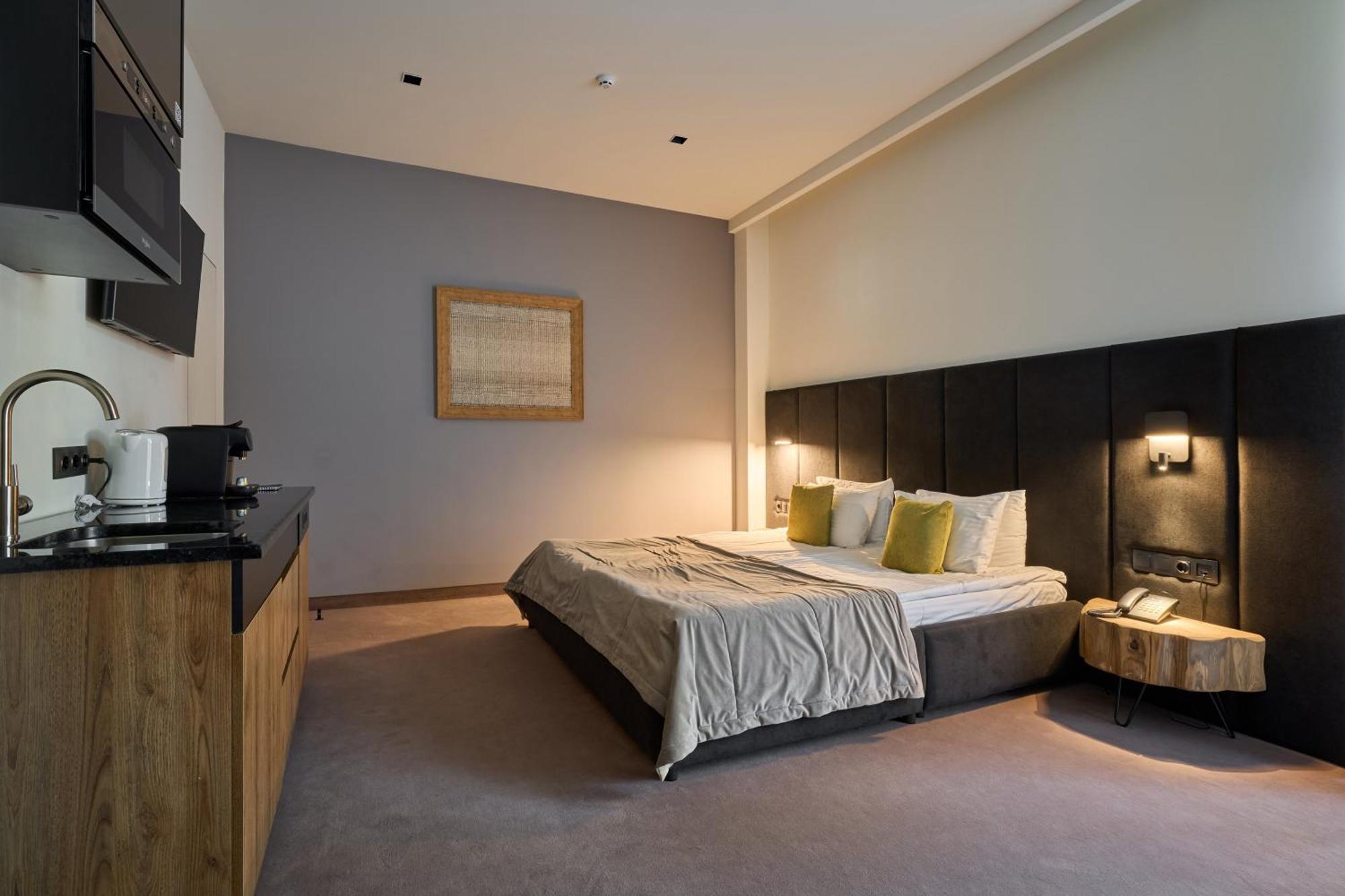 Twins Hotel & Spa บูโคเวล ภายนอก รูปภาพ