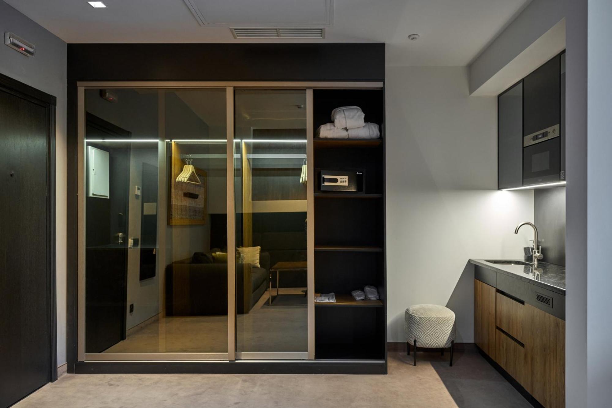 Twins Hotel & Spa บูโคเวล ภายนอก รูปภาพ